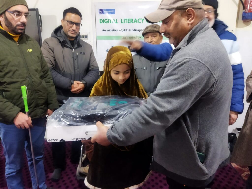 A picture from JKHCA's Digital Literacy Program for Visually Impaired Children held at CHINAR Kashmir